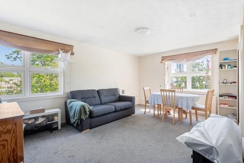 2 bedroom flat for sale, Barker Drive, London NW1