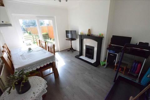 50 Spinney Drive, Feltham, TW14 8PN