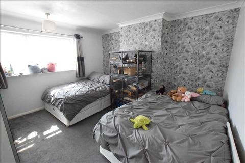 50 Spinney Drive, Feltham, TW14 8PN