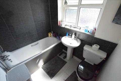50 Spinney Drive, Feltham, TW14 8PN