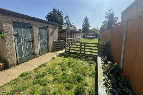50 Spinney Drive, Feltham, TW14 8PN