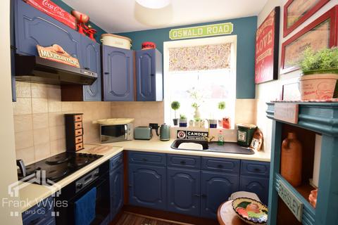 1 bedroom apartment for sale, 35 St Annes Road East, Lytham St Annes, FY8 1UL