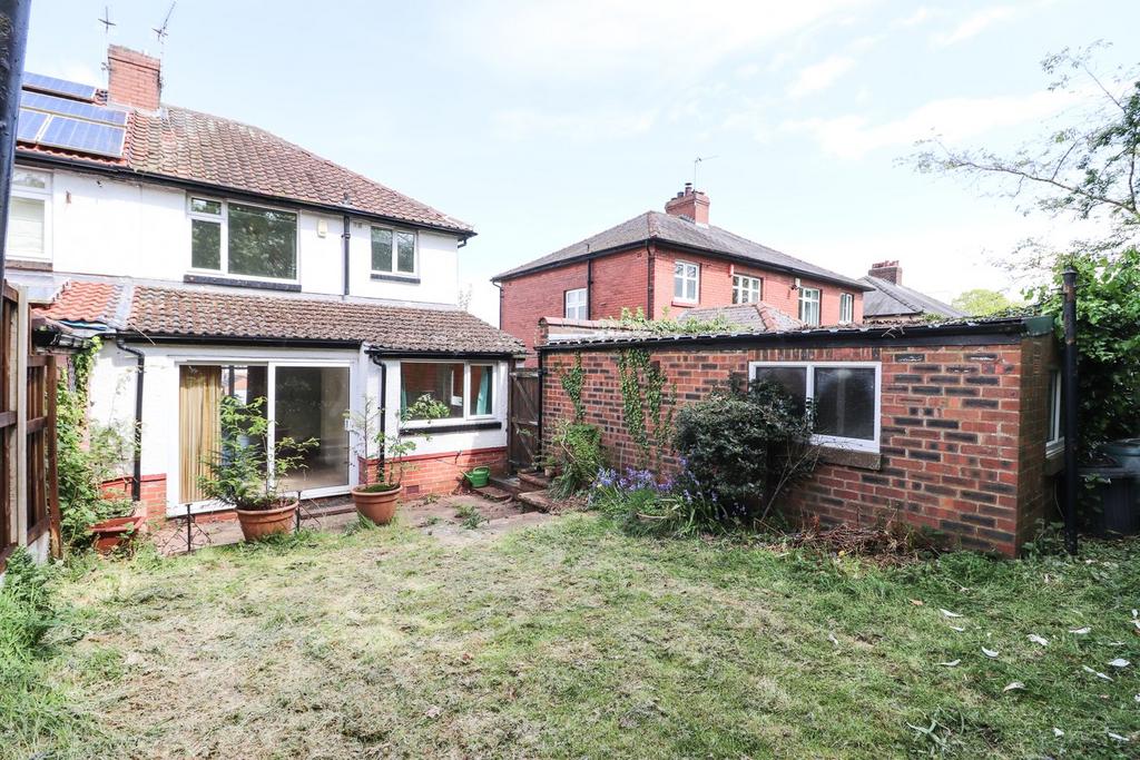 Punton Road, Stanwix, Carlisle, CA3 3 bed semidetached house for sale