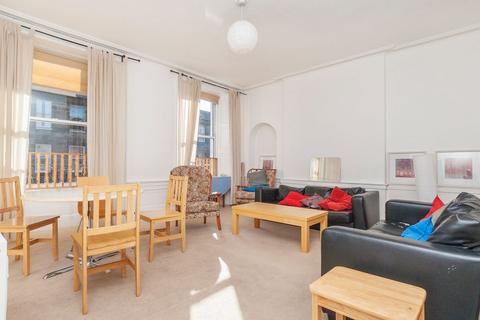 5 bedroom flat to rent, 0732L – Montague Street, Edinburgh, EH8 9QT