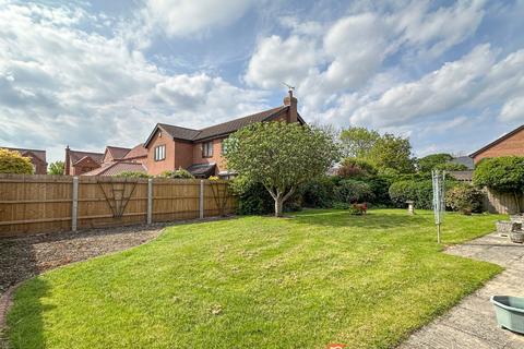 5 bedroom detached house for sale, Redthorn Way, 6 NG23