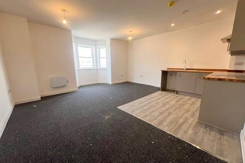2 bedroom flat to rent, Flat 11 Lynton House, Maderia Road, Weston Super Mare, North Somerset