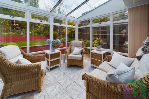 13 Asplands Close, Woburn Sands, Milton Keynes, MK17 8PD