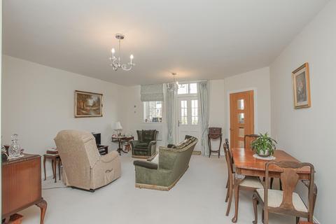 1 bedroom flat for sale, Trinity Road, Chipping Norton OX7