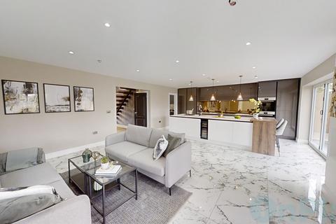5 bedroom detached house for sale, Montpelier Mews, Dunstable LU6