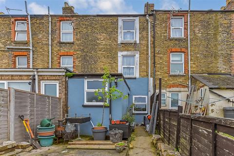192 Clarendon Place, Dover, CT17 9QF