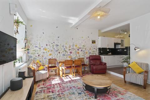 2 bedroom flat for sale, 13a, Pilrig Street, Edinburgh, EH6 5AN