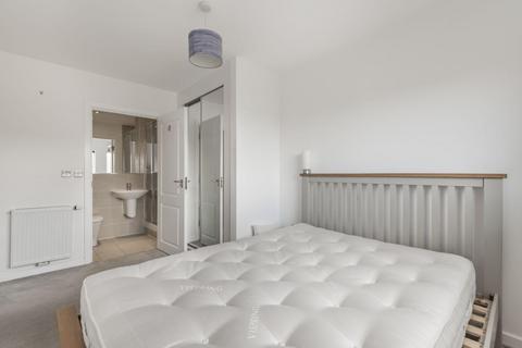 2 bedroom flat for sale, Bedford Road, Clapham