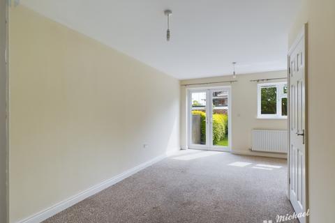 2 bedroom semi-detached house for sale, Briars Close, Aylesbury, Buckinghamshire