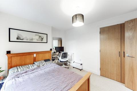 2 bedroom flat for sale, London N6
