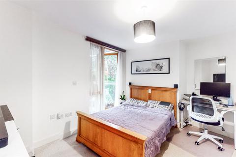 2 bedroom flat for sale, Hornsey Lane, London N6