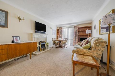 2 bedroom retirement property for sale, Mayfield Avenue,  London,  N12,  N12