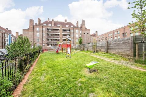 2 bedroom apartment for sale, Pytchley Road, East Dulwich, London, SE22