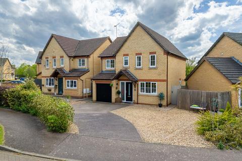 4 bedroom detached house for sale, Fitzwilliam Leys, Rushden NN10