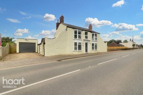 4 bedroom detached house for sale, Isle Road, Outwell