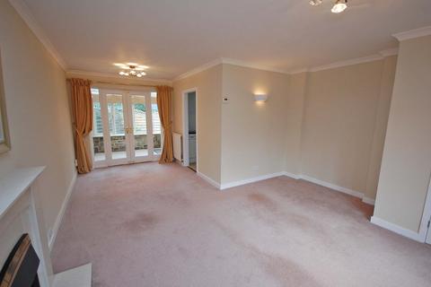 3 bedroom semi-detached house to rent, Harlow Manor Park, Harrogate, North Yorkshire, HG2