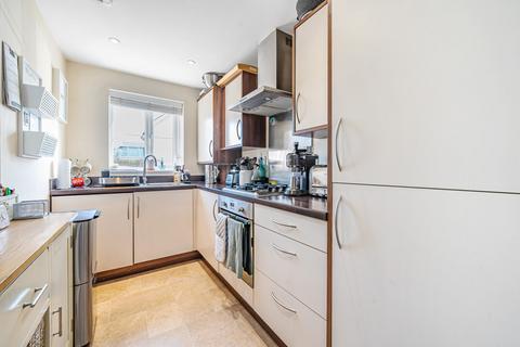 23 Fawn Drive, Three Mile Cross, Reading, RG7 1WN