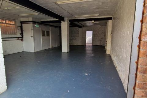 Warehouse to rent, Alexandra Street, Leicester LE4