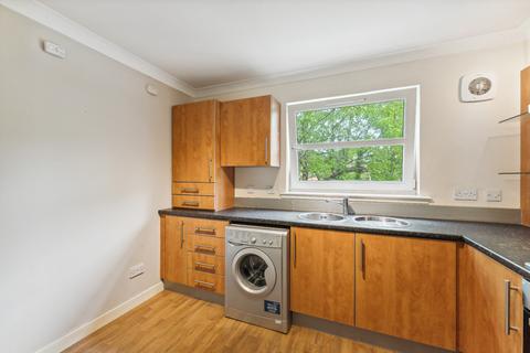 2 bedroom flat to rent, Whitehill Court, Flat 2/1, Dennistoun , Glasgow, G31 2BA