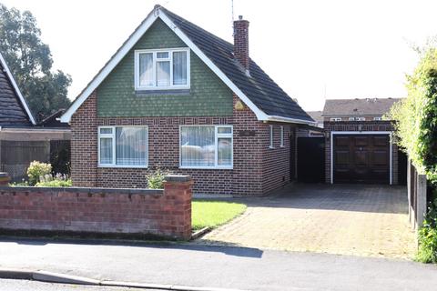2 bedroom detached house for sale, King Edwards Road, Chelmsford CM3