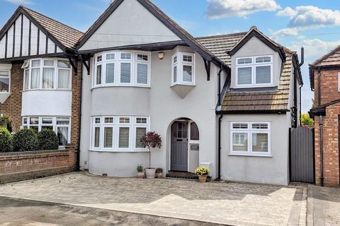 4 bedroom semi-detached house for sale, Coopersale, Epping CM16