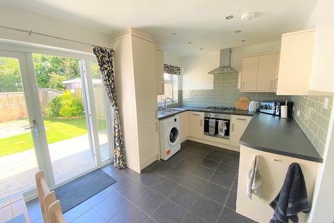 2 bedroom terraced house for sale, Rossalyn Close, Rose Green, Bognor Regis, West Sussex PO21