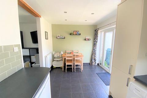 2 bedroom terraced house for sale, Rossalyn Close, Rose Green, Bognor Regis, West Sussex PO21