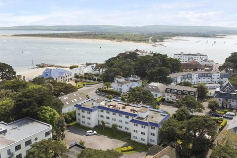 Brownsea Road, Sandbanks, Poole, Dorset, BH13