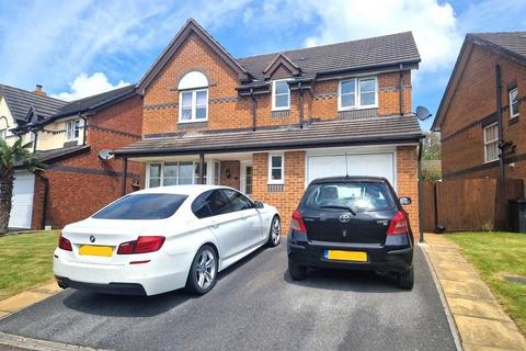 4 bedroom detached house for sale, St. Briac Way, Exmouth, EX8 5RL