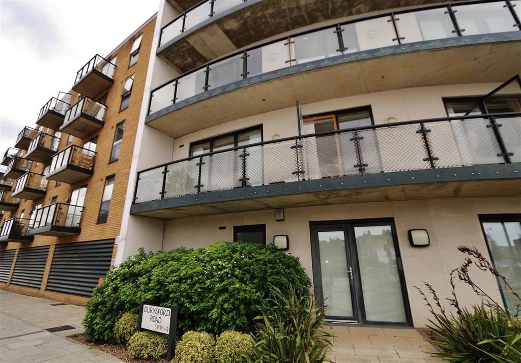 Bassett House, 3 Durnsford Road... 2 bed apartment for sale £385,000