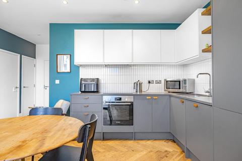 Flat 1, 2d Harold Road, London, SE19 3FB