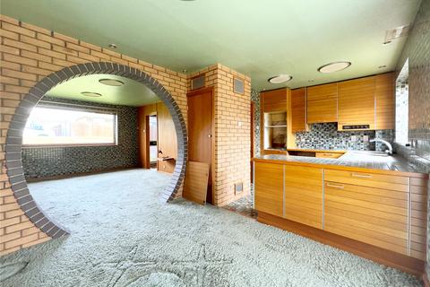3 bedroom semi-detached house for sale, Waylands, Swanley, Kent, BR8