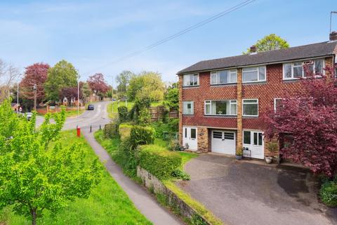 4 bedroom townhouse for sale, Gravel Hill, Chalfont St Peter SL9