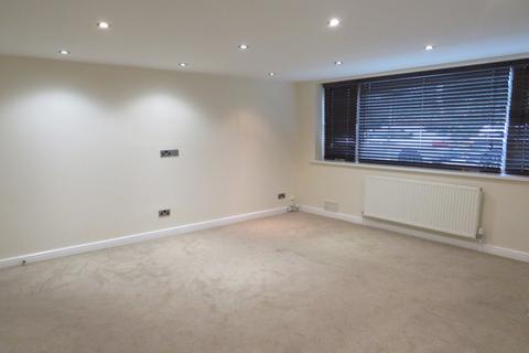 2 bedroom apartment to rent, Four Oaks, Sutton Coldfield B74