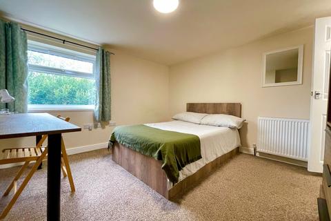 1 bedroom house to rent, * Premium Individual Rooms *, United Kingdom LN1