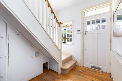 21 Moor Drive, Leeds, LS6 4BY