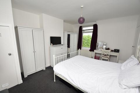92 Mosspark Oval, Glasgow, G52 1LE