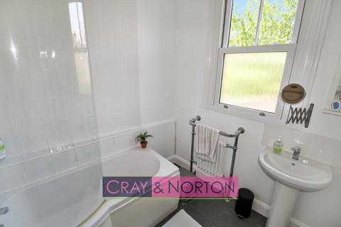 93 Bingham Road, Addiscombe, Croydon, CR0 7EL