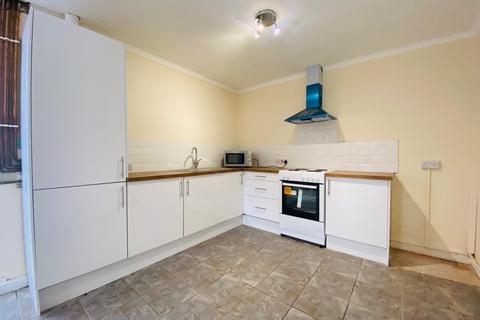 3 bedroom semi-detached house to rent, Chisholm Road, Trimdon Station, Co. Durham, TS29