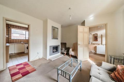 2 bedroom end of terrace house for sale, Sheerwater,  Woking,  GU21