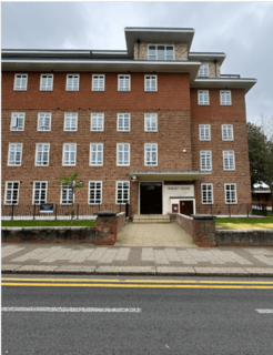 2 bedroom flat to rent, 1 LEMNA ROAD, E11 1FF