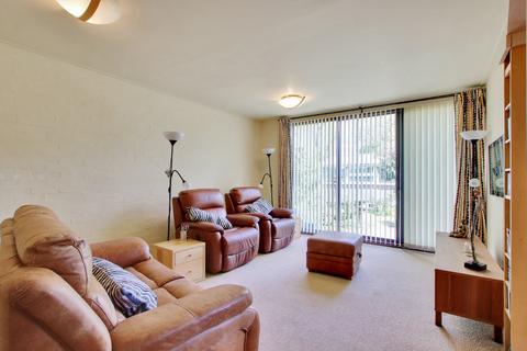 4 bedroom end of terrace house for sale, Over Minnis, New Ash Green, Longfield, Kent, DA3