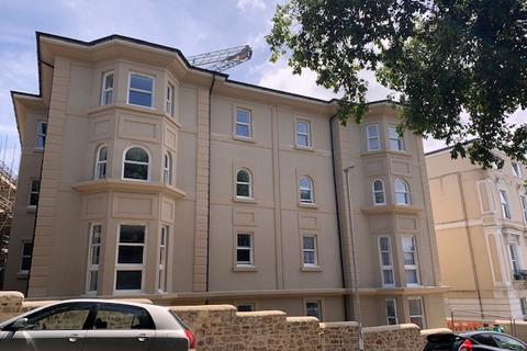 2 bedroom flat to rent, Flat 3 Lynton House, Maderia Road, Weston Super Mare, North Somerset