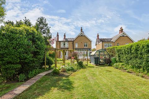 4 bedroom detached house for sale, Fernhill Road, Farnborough, Hampshire, GU14