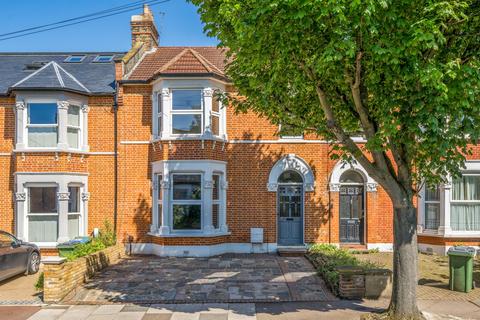 33 Greenvale Road, London, SE9 1PB