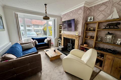 3 bedroom terraced house for sale, Repton Avenue, North Shore FY1
